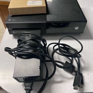 Microsoft Xbox One 500GB Console 1540 For Parts/Repair (Disc Won't Read)‎